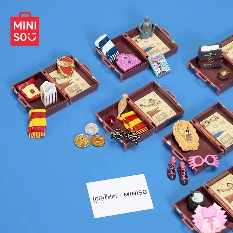 MINISO Harry Potter series Hogwarts School of Witchcraft and Wizardry suitcase blind box pendant Hermione blind bag surprisegift