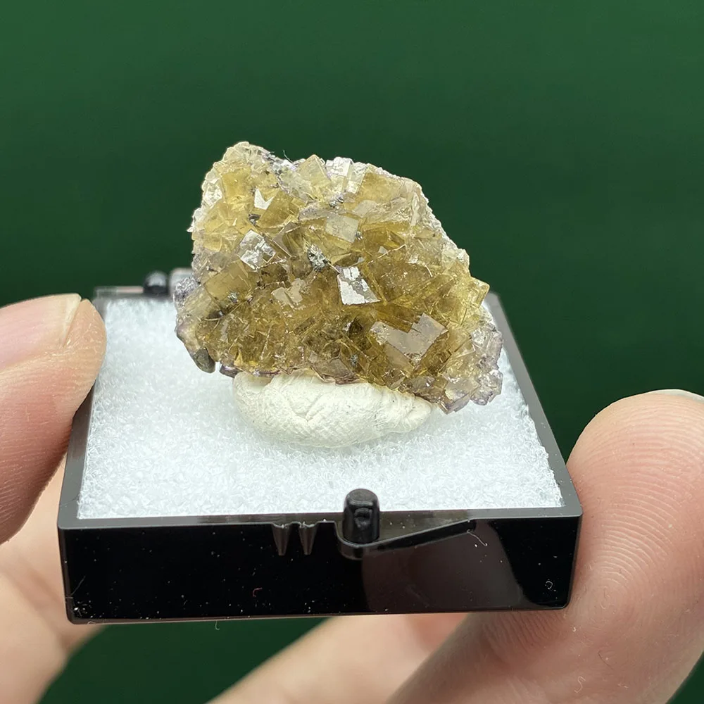 A1-3A 100% Natural Yellow Fluorite Mineral Specimen Stones and Crystals Quartz Teaching specimen Box size:35*35*35 mm