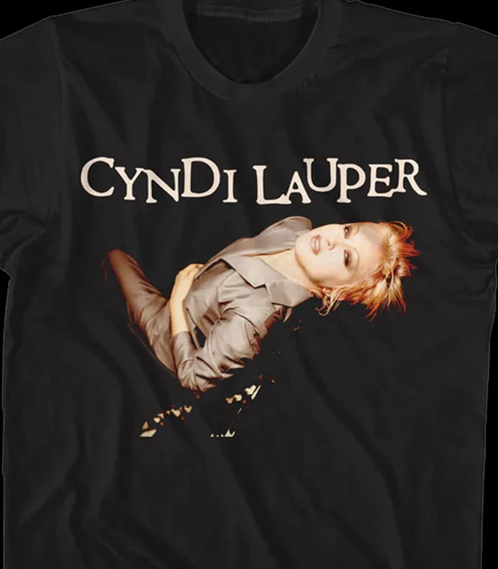 

Футболка Cyndi Lauper черная с коротким рукавом, все размеры от S до 45Xl 1F945