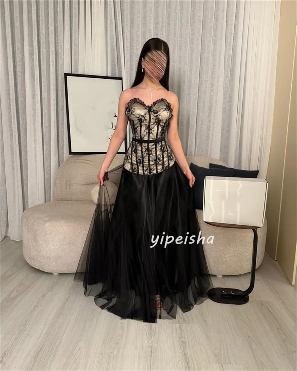 Aangepaste hoge kwaliteit mode tule ruches plooi a-lijn galajurken moderne stijl sexy strapless vloerlange avondjurken