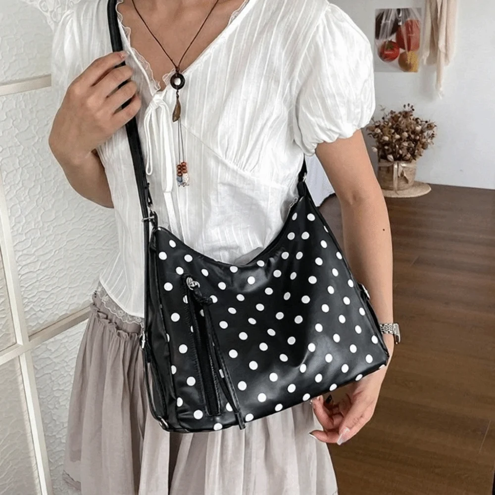 Vintage PU Leather Polka Dot Shoulder Bag Lightweight Large Capacity Tote Bag Backpack Korean Style Bucket Handbag Students