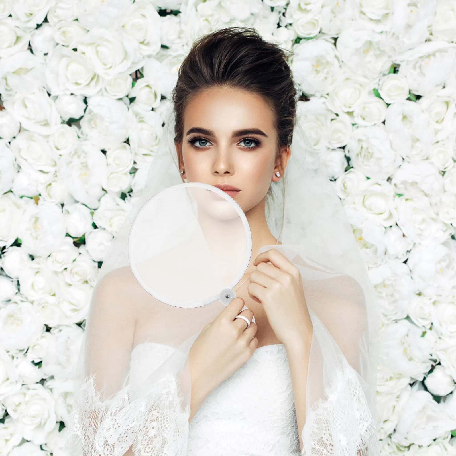 

Foldable Round Fan White Lightweight Handheld Fan Durable for Cosplay Dance Party Performance Portable Traditional Foldable Fans