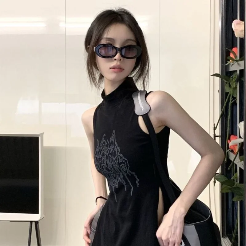 Black Sleeveless Tank Top Summer New Solid Color Slim Split Hem All-match Printing T Shirts Sexy Fashion Trend Women Clothing