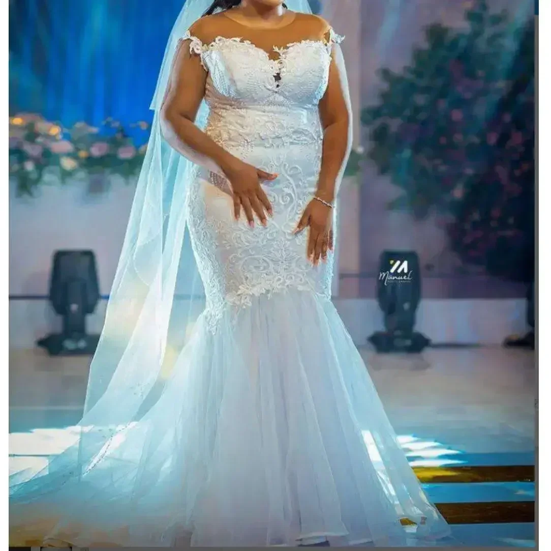 Customized Customize Cap Sleeve Plus Size Sheer Neck Tulle Lace Applique Mermaid Wedding Dresses Fish Tail Bridal Dress
