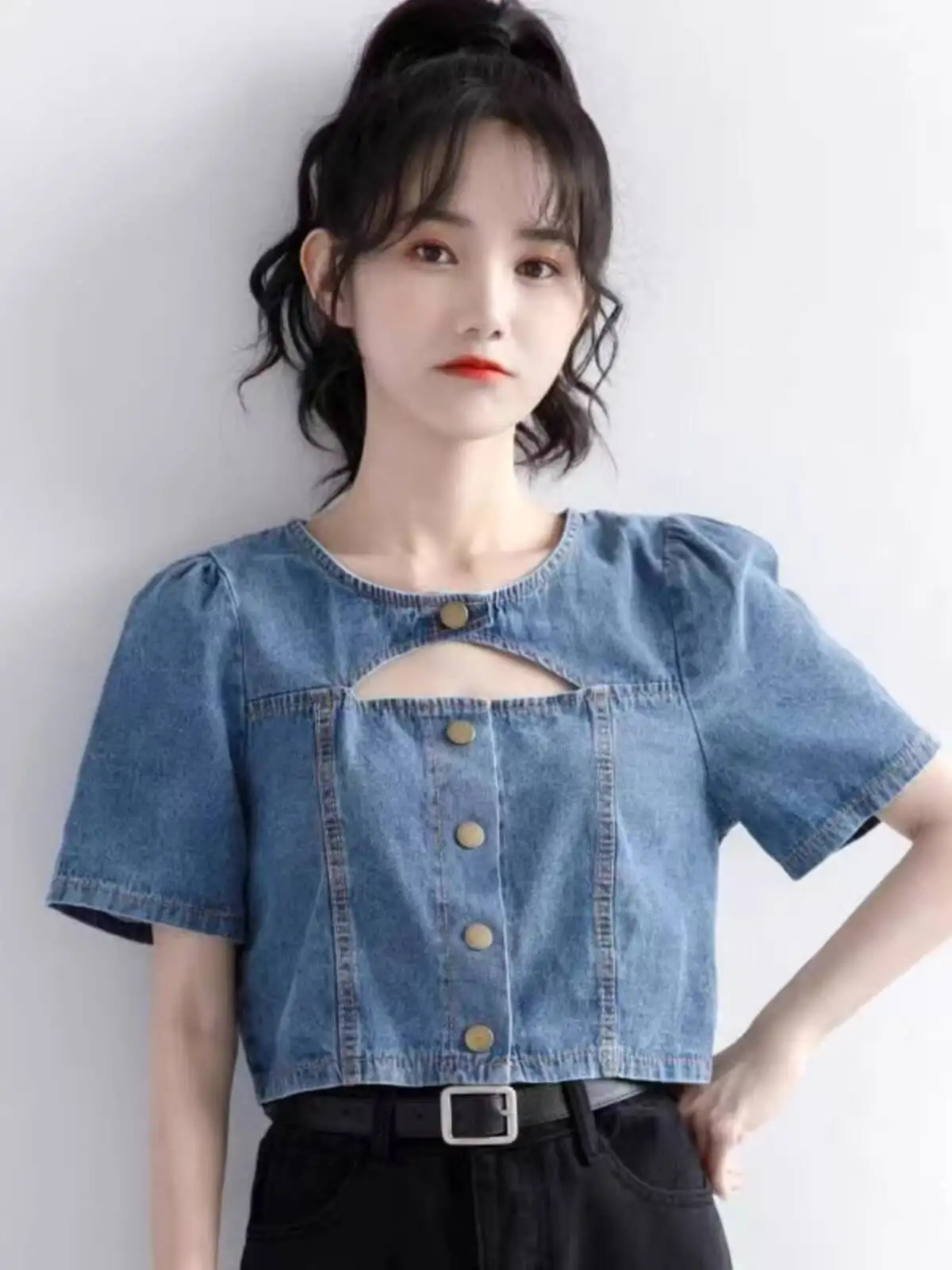 

2026 New Women's Crew Neck Denim Short Sleeve Shirt Japanese Style Hollow Out Cropped Top Thin Casual Outerwear For Summer Daily