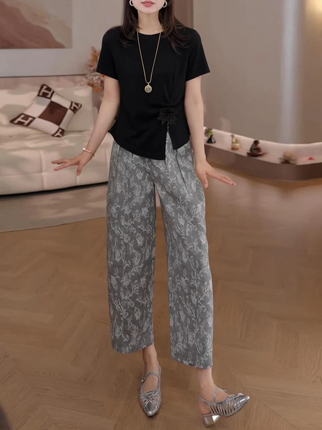 

Retro Lazy Style Women's Summer Slim Fit Short Sleeve T-Shirt Set High Waist Wide Leg Pants Split Design Casual Fashion Outfit