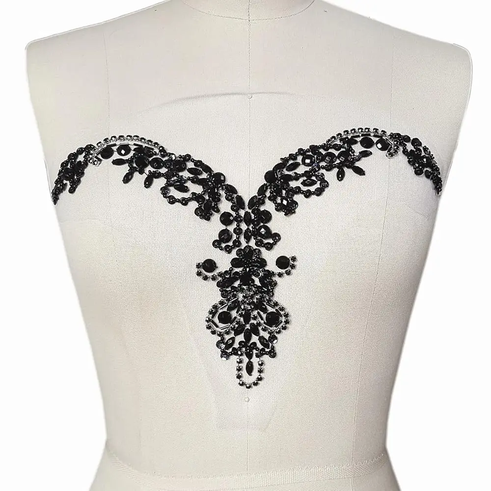 

Handmade Beaded V-Neck Sequin AB Color Bling Sew On Neckline Rhinestone Crystal Trim Bridal Applique Design Patch Sewing for
