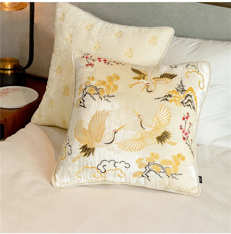 Crane Xiangyun Pillowcase Chinese Fine Embroidered Living Room Decorative pillows for sofa Cushion Bedroom Bed Pillow Cover