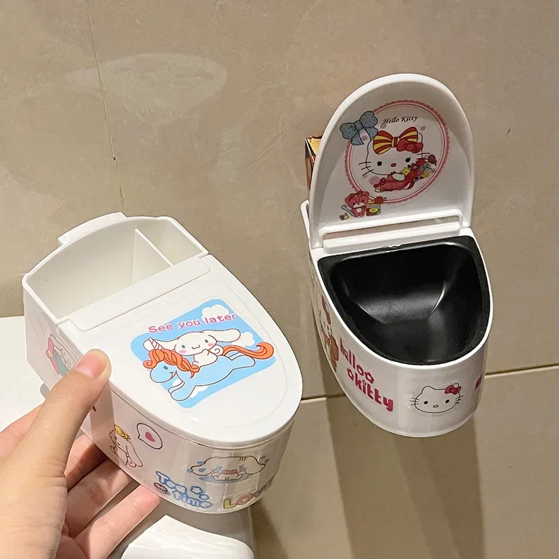 Creative Wall Mounted Toilet Shaped Ashtray Personalized and Cute Household Toilet Bathroom Living Room Anti Fly Cover Girl