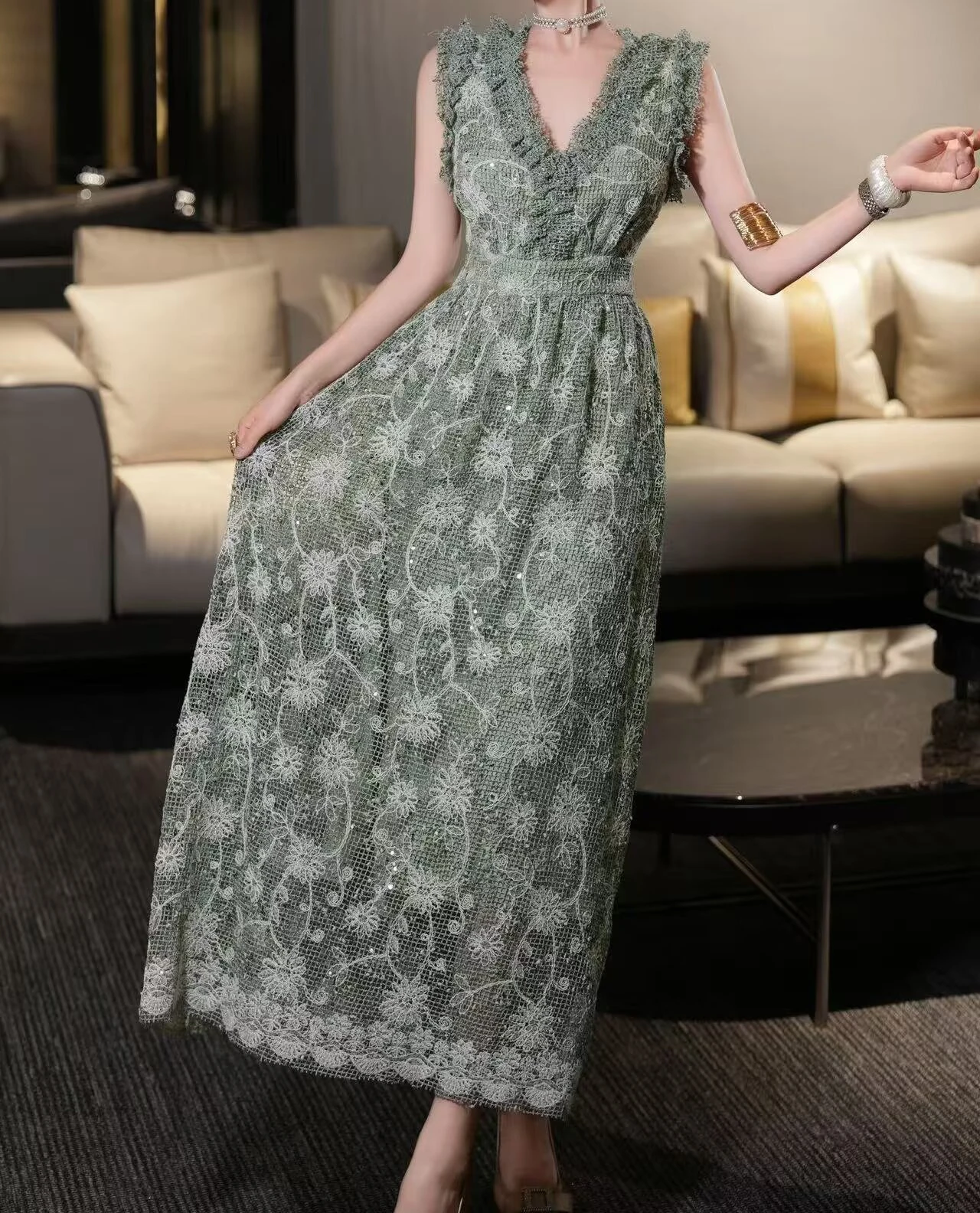 

2025 Spring and Summer New V-neck vest dress with ruffled lace plaid hollow embroidery sequined long dress-GZDL103