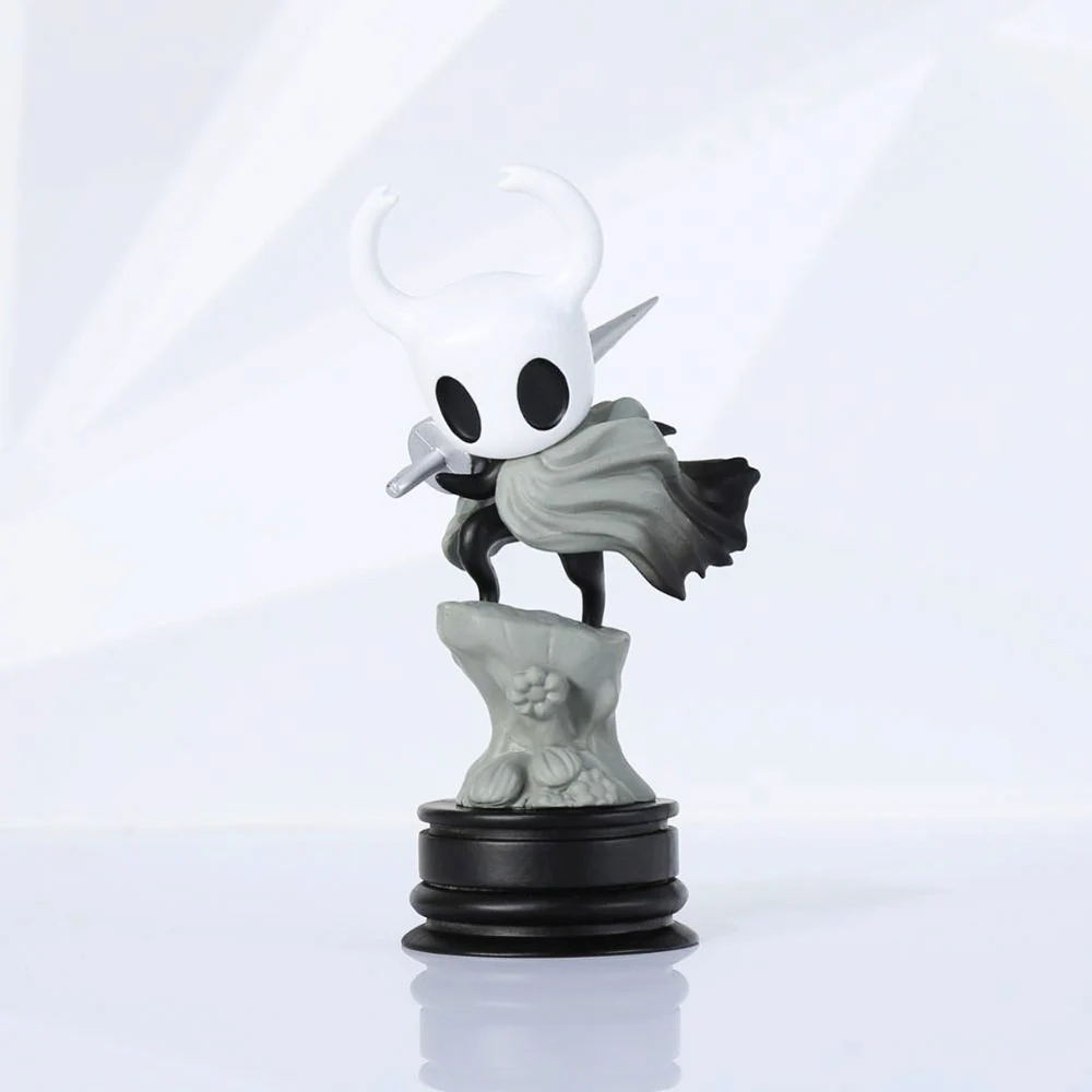 12 cm Hollow Knight Little Knight Auto Kuchen Dekoration Anime Action Figure Sammeln Modell Spielzeug