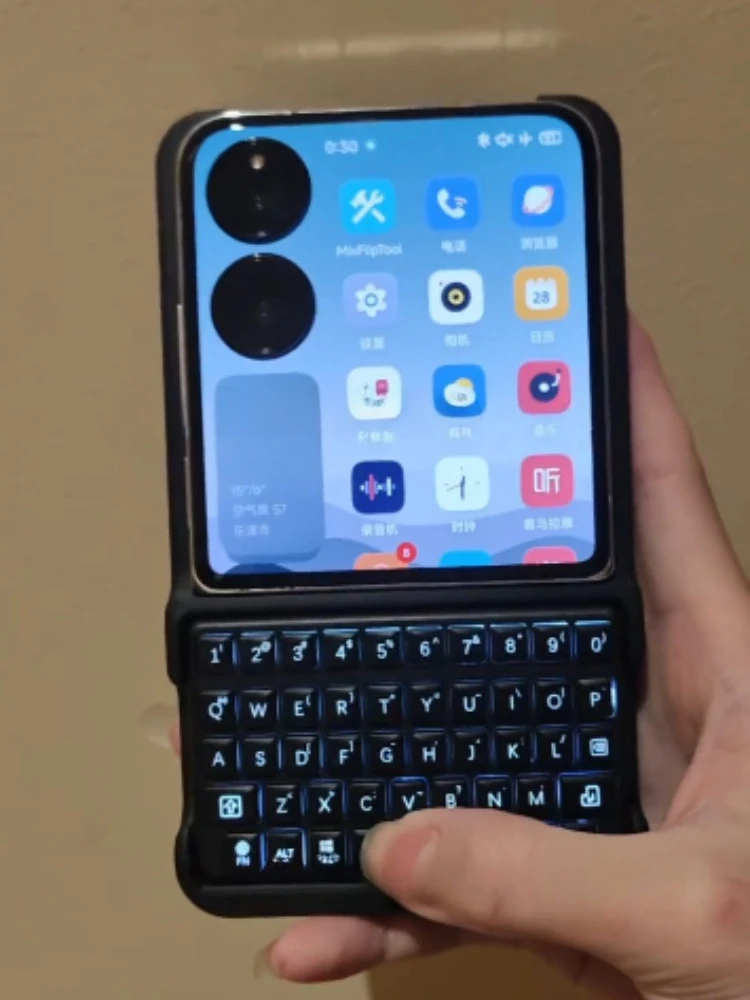FOR Folding Screen Phone Keyboard Wireless Bluetooth Keyboard Phone Case for Magic V Flip 2/Samsung Zflip7 /zflip6 Double Ty