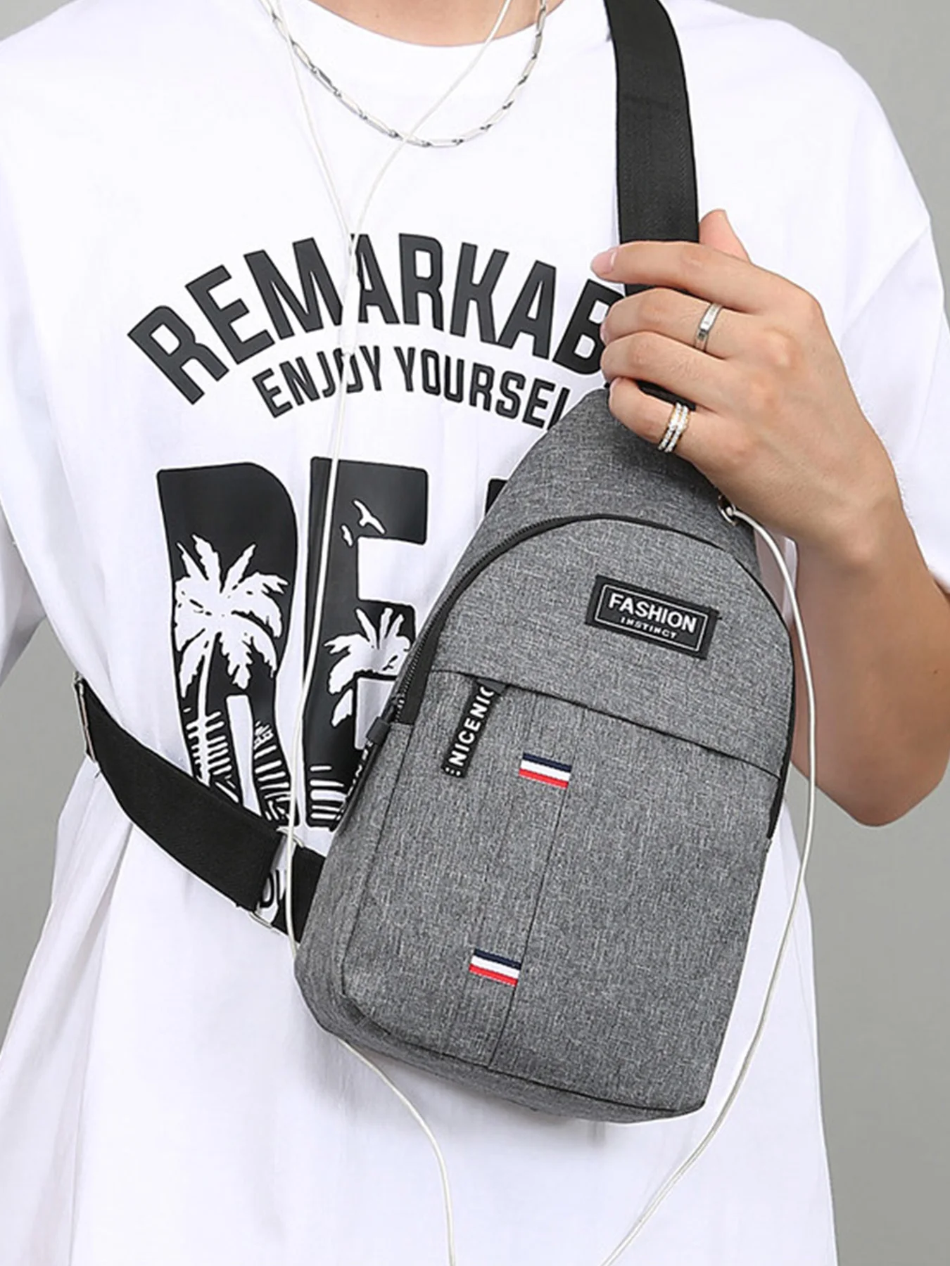 

Men's Casual Travel Backpack, Single Shoulder Canvas Chest Bag, Crossbody Sling Bag, Work Weekend Vacation Bag, Halloween Christ