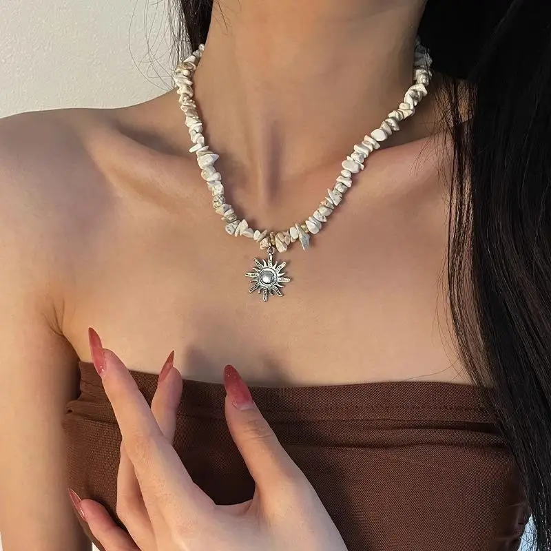 1Pcs Sun Pendant Irregular Beaded Chain Jewelry Bohemian White Natural Stone Choker Necklace For Women Vacation Daily Wear
