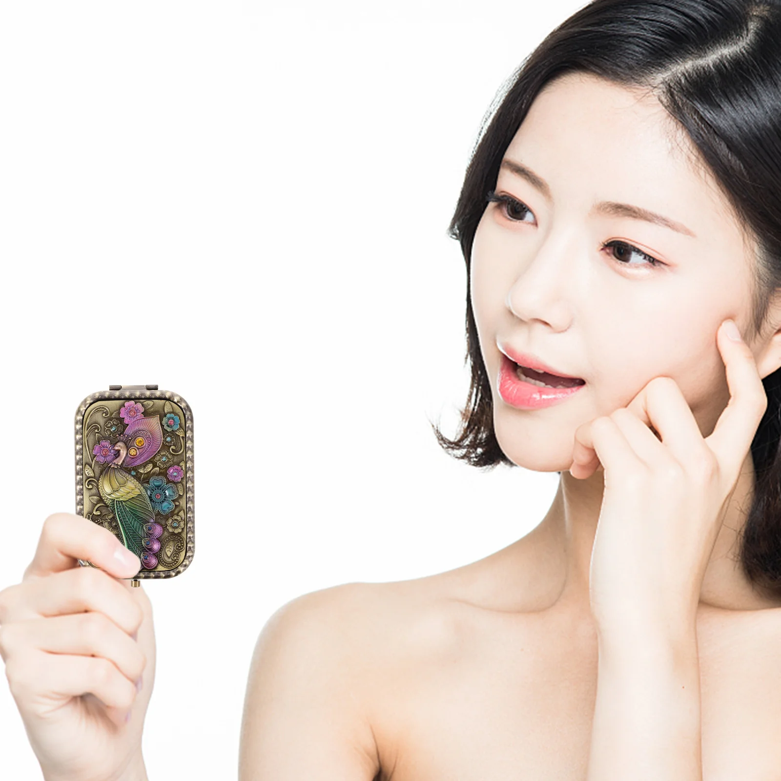 구리 빈티지 접이식 컴팩트 거울 유럽 스타일 금속 양면 원형 메이크업 거울 휴대용 여행용 컴팩트 거울