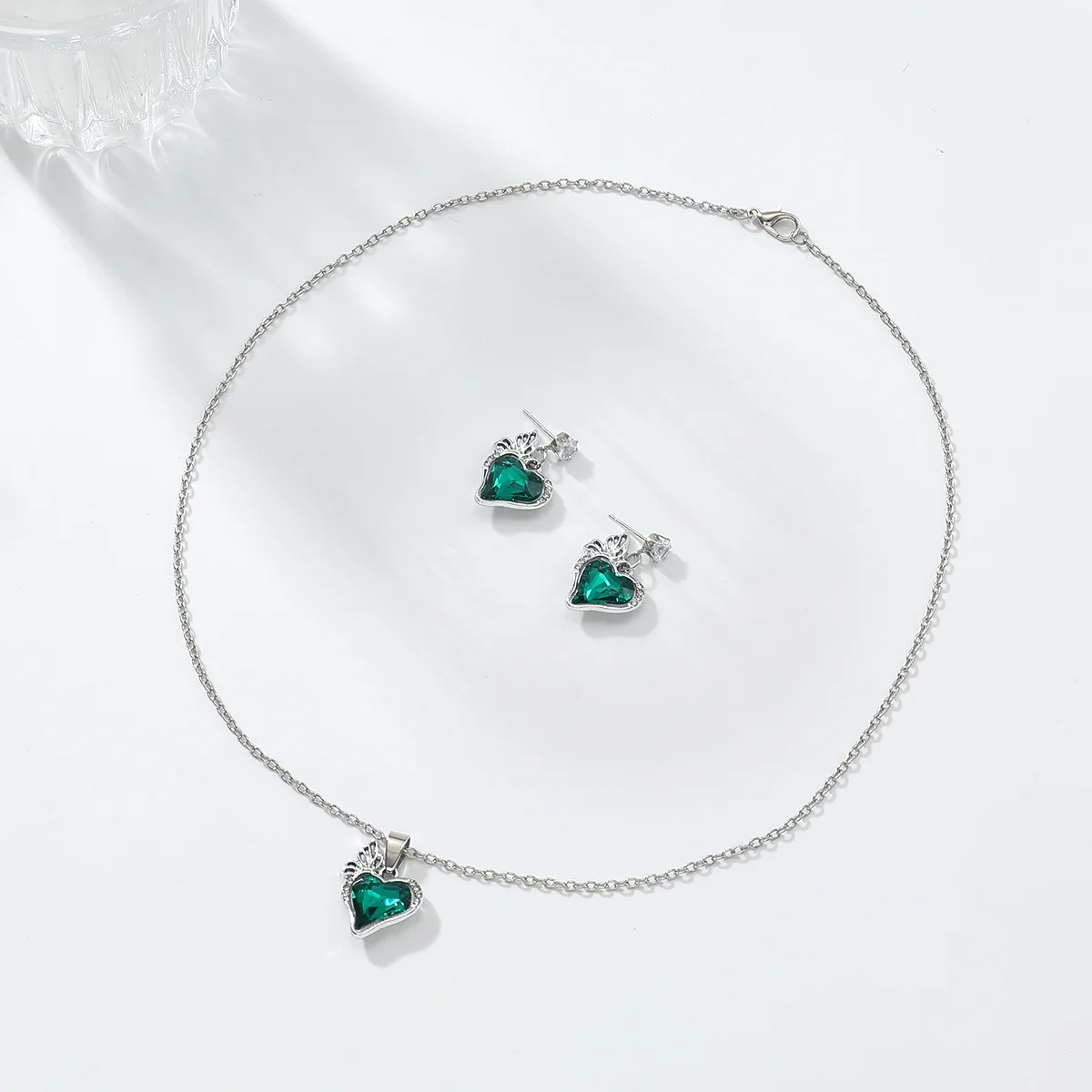 

INS Style Crystal Heart Jewelry Set for Women - 2Pcs Sparkling Full Drill Necklace & Earrings Fashion Dainty Accessories