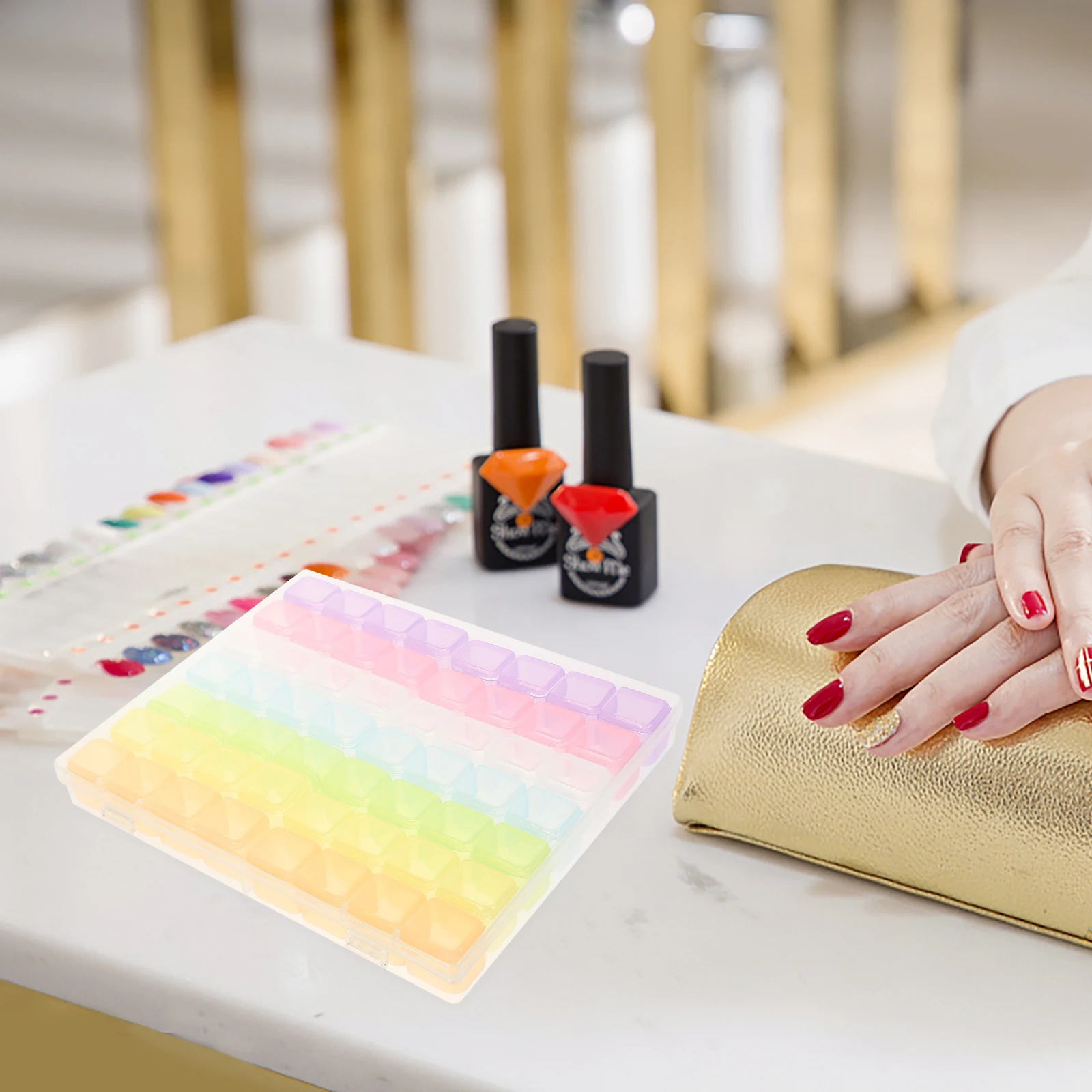 

1 set Nail Art Storage Box Organizer for Manicure Accessories Clear Case with Grids Earring Necklace Holder Rhinestone