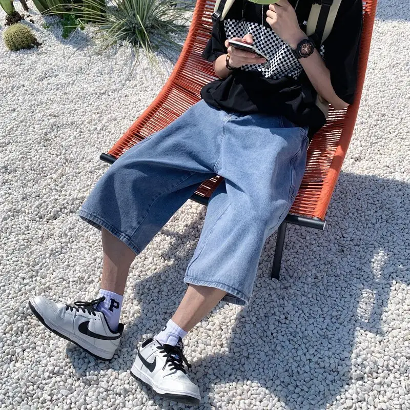 

2024 Summer Men's Capri Jeans Shorts, American Streetwear Cargo Shorts, Lightweight Straight Leg Denim with Utility Pockets