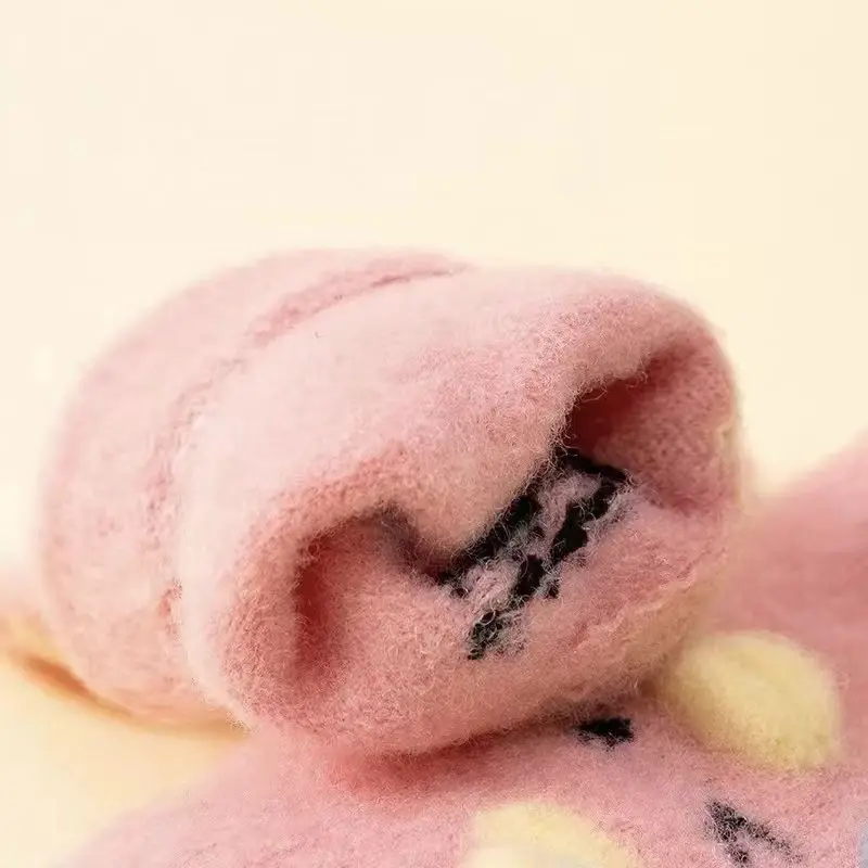 قفازات محبوكة على شكل بطة كرتونية لطيفة للأطفال من سن 3 إلى 9 سنوات مقاومة للبرد ناعمة ومريحة للاستخدام الخارجي والمنزلي #3