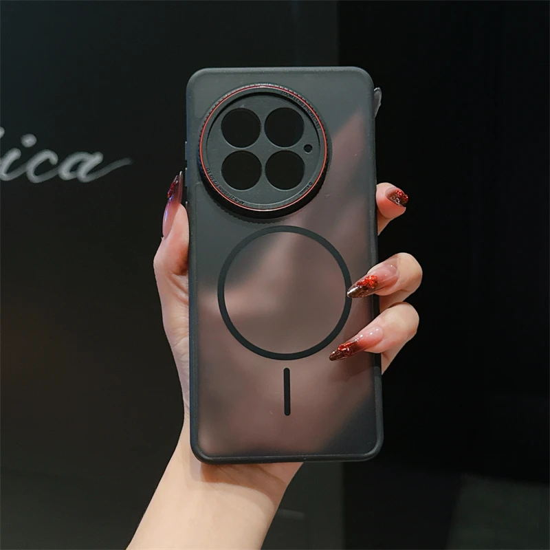 Чехол для OnePlus 13 13R ACE5 Pro, роскошный матовый магнит, кронштейн Magsafe, задняя крышка для OnePlus 13, бампер с беспроводной зарядкой, принципиально