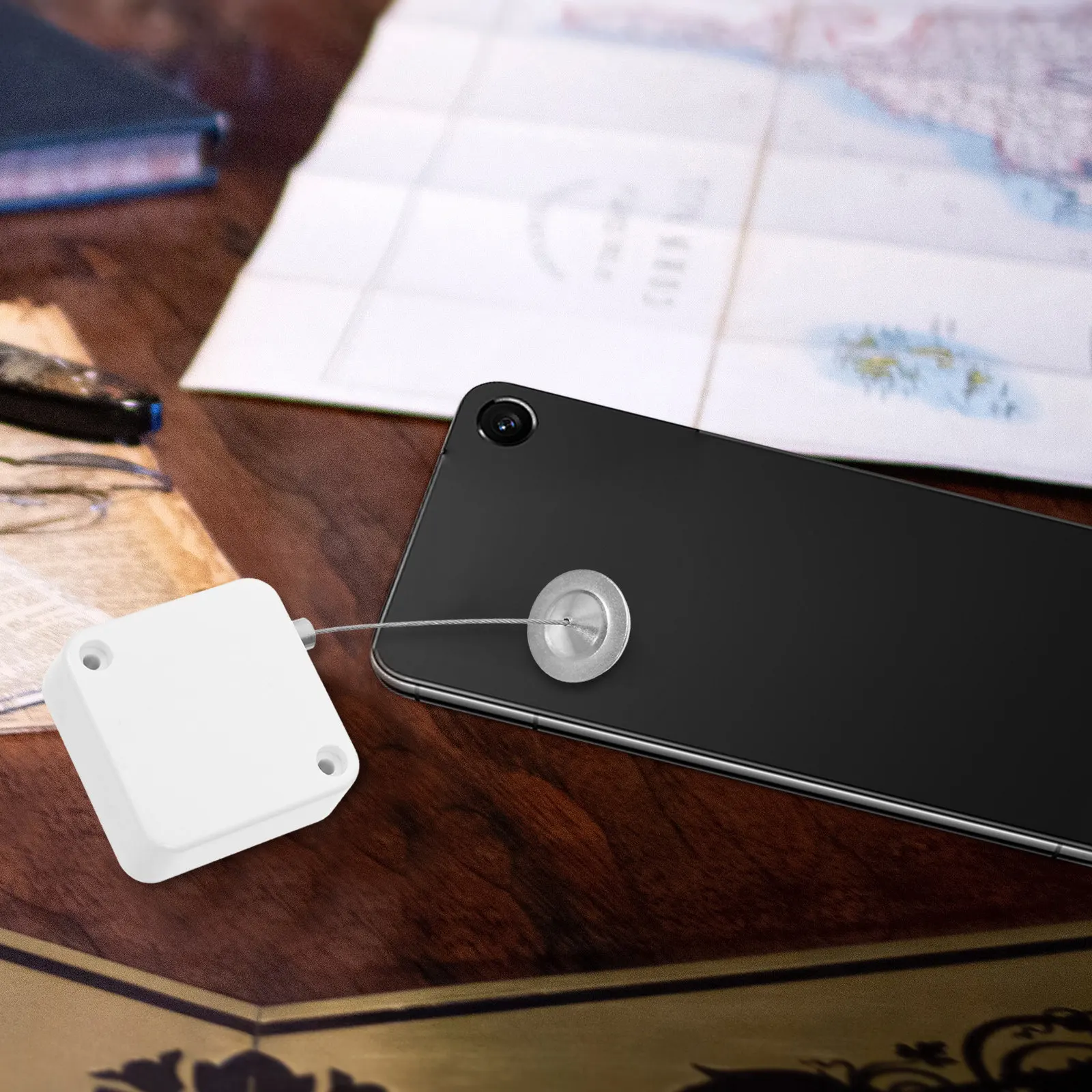 

Комплект: Автоматический выдвижной телескопический держатель для кабеля из нержавеющей стали с защитой от кражи и потери, безопасный чехол для кабеля