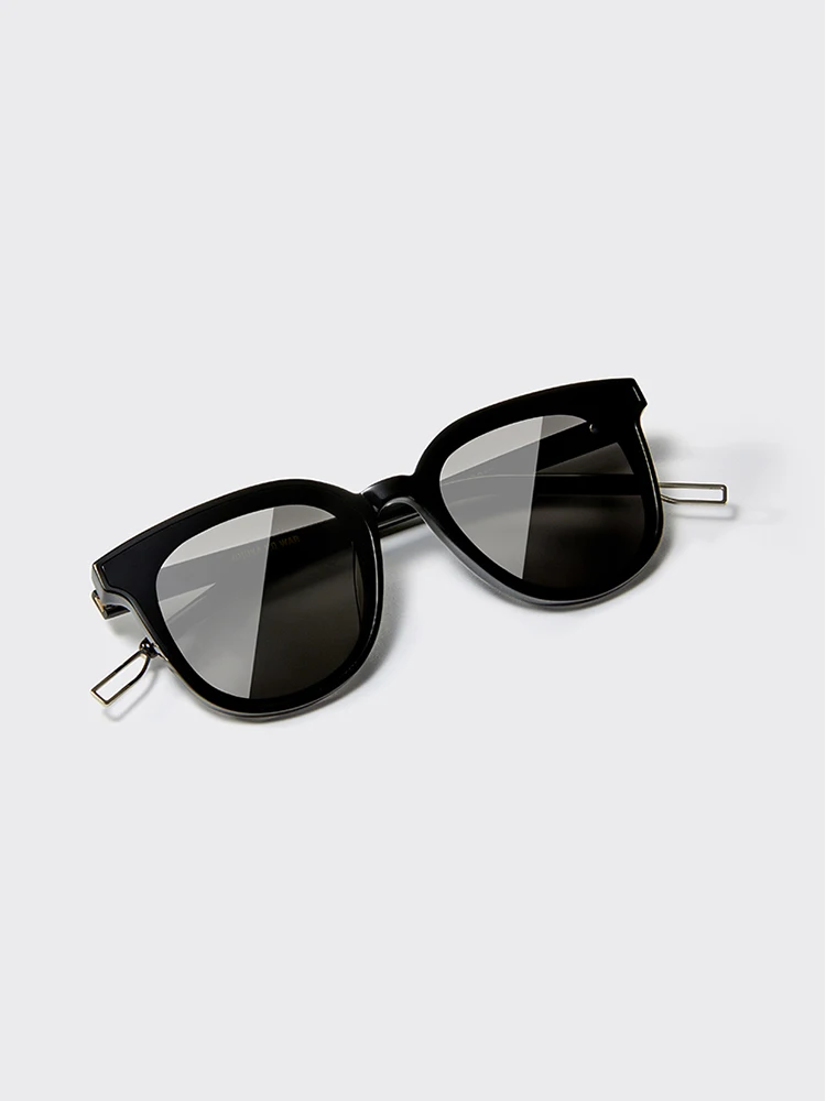 Guukahero Women's Fashionable Anti-UV Sun Glasses High-End Feel Black Grey Tech Sunglasses UV Protection Stylish Accessories