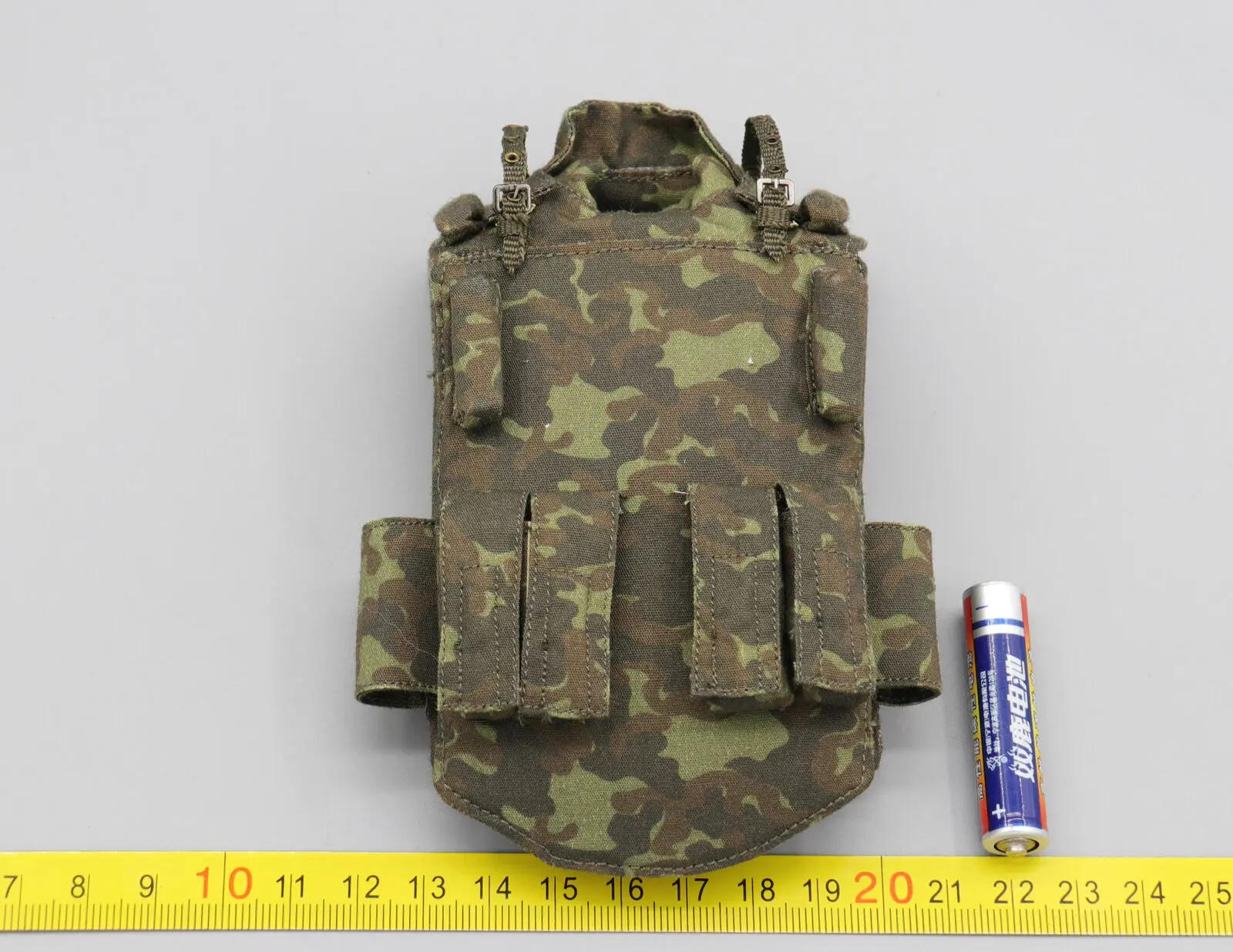 

Chest Hanging Vest Model 1/6 Scale Soldier for 12'' Marsdivine RUS037