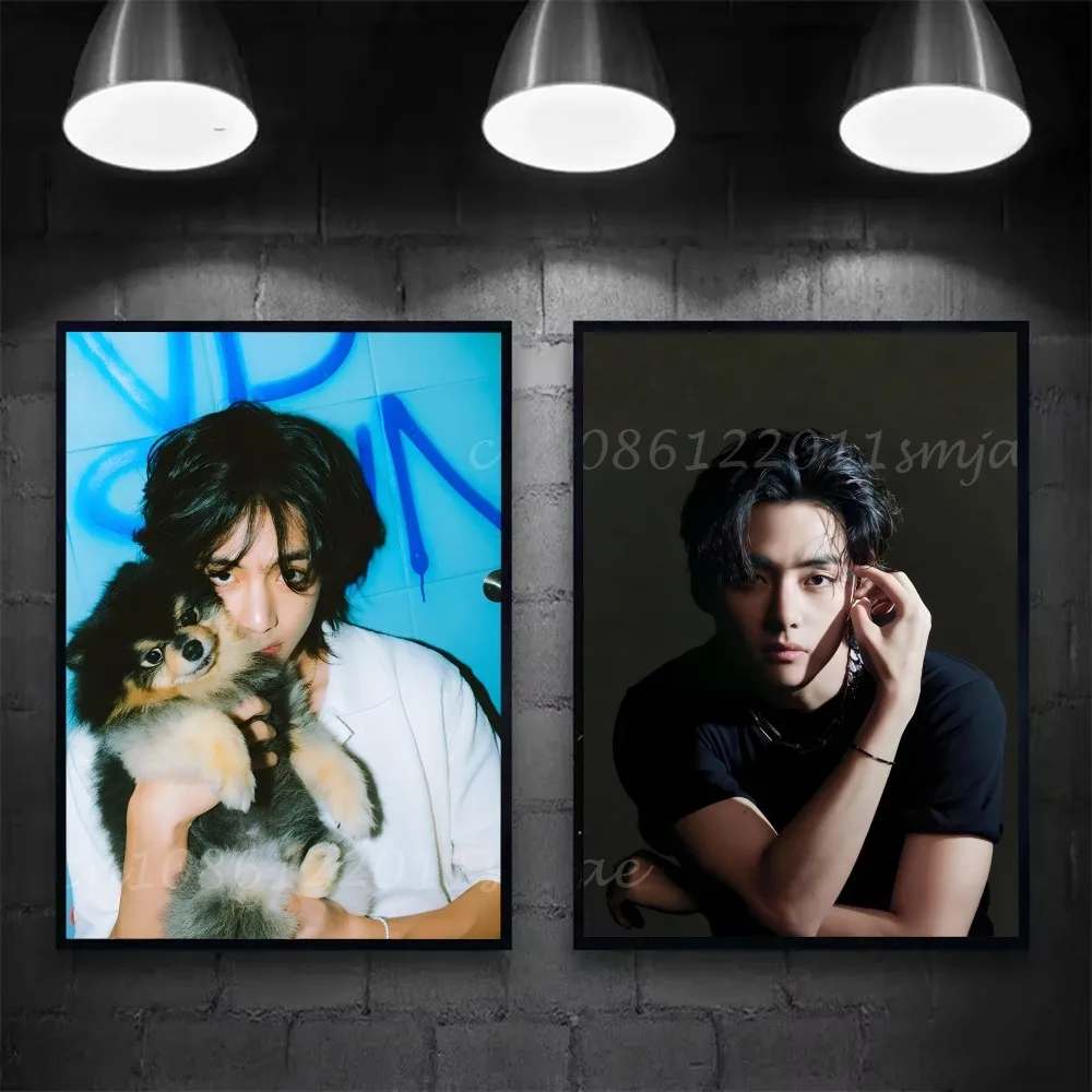 1 قطعة كيم تاي هيونغ الخامس ملصق ذاتية اللصق الفن مقاوم للماء ورقة ملصق مقهى بار غرفة جدار ديكور