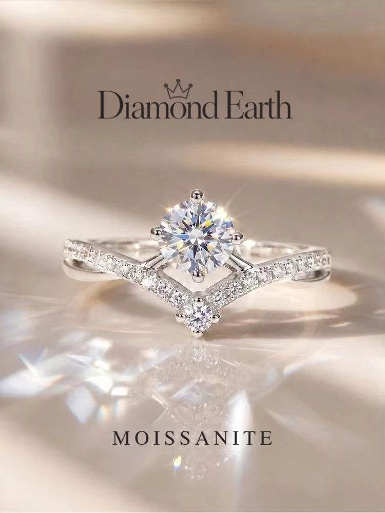 Fashion Sparkling 0.5CT Moissanite Diamond Princess Crown Engagement Ring for Women 925 Sterling Silver Anniversary Fine Jewelry