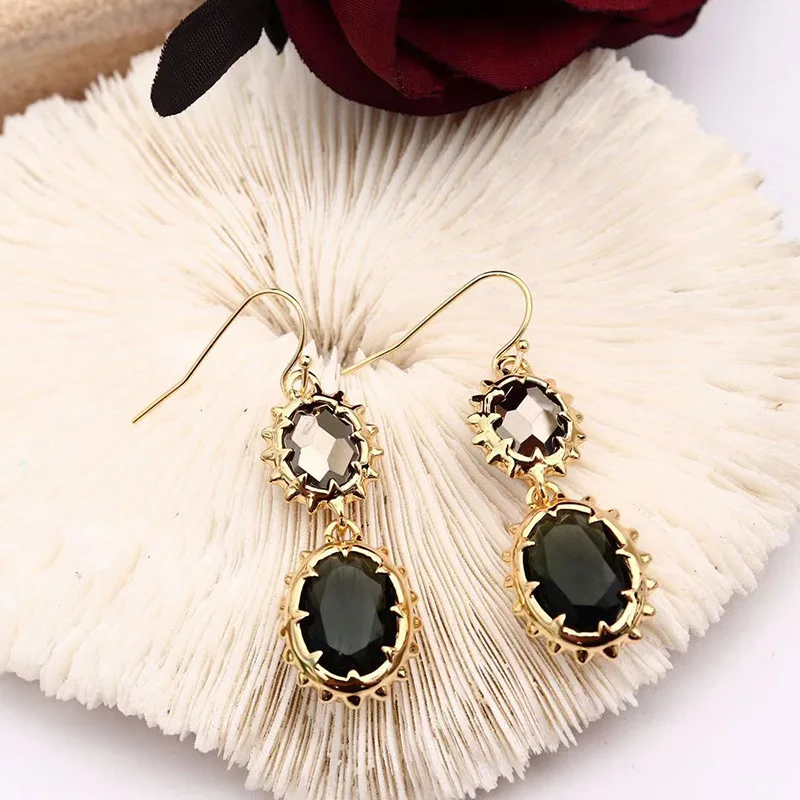 European and American Genius Designer Temperament Earrings Female Earrings Retro Metal Earrings