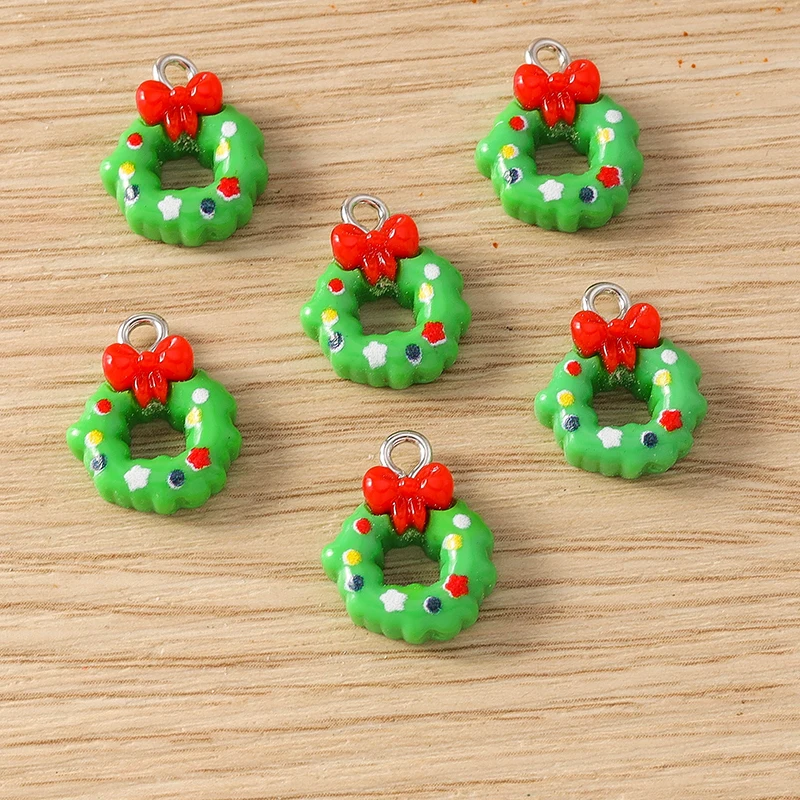 10 Stück 11 x 16 mm niedliche Weihnachtskranz-Charms-Anhänger aus Kunstharz für Schmuckherstellung, Ohrringe, Halsketten, Armbänder, DIY-Bastelzubehör – Detail 4