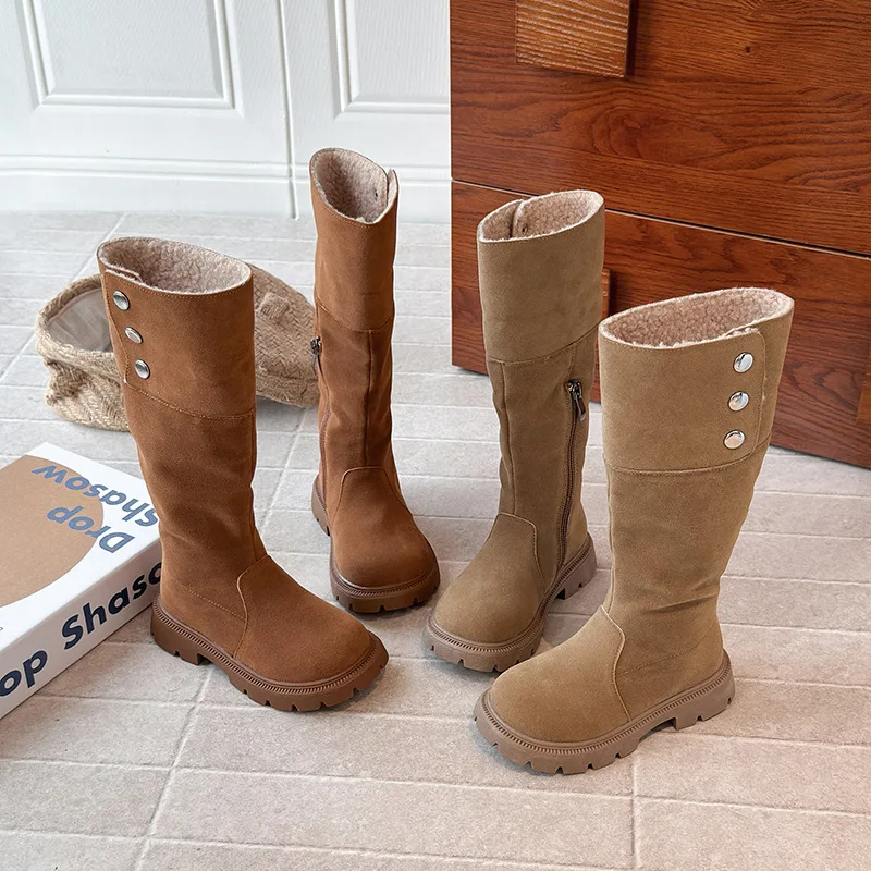 

Детские модные ботинки для девочек, новинка зимы 2025, корейский стиль, нескользящие универсальные ботинки принцессы с мягкой подошвой и подиумными манжетами