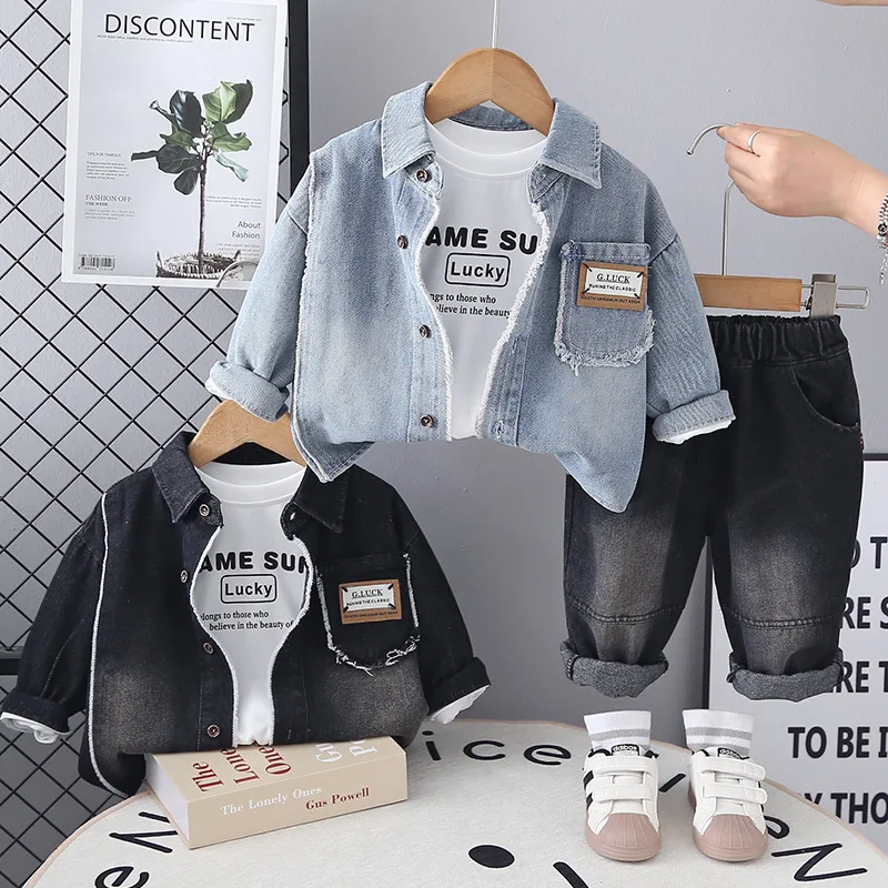 

Комплекты джинсовой одежды для мальчиков: куртки, футболки, брюки (3 предмета) – модный костюм для малышей, спортивные костюмы, детская одежда, весна-осень 2026, до 5 лет
