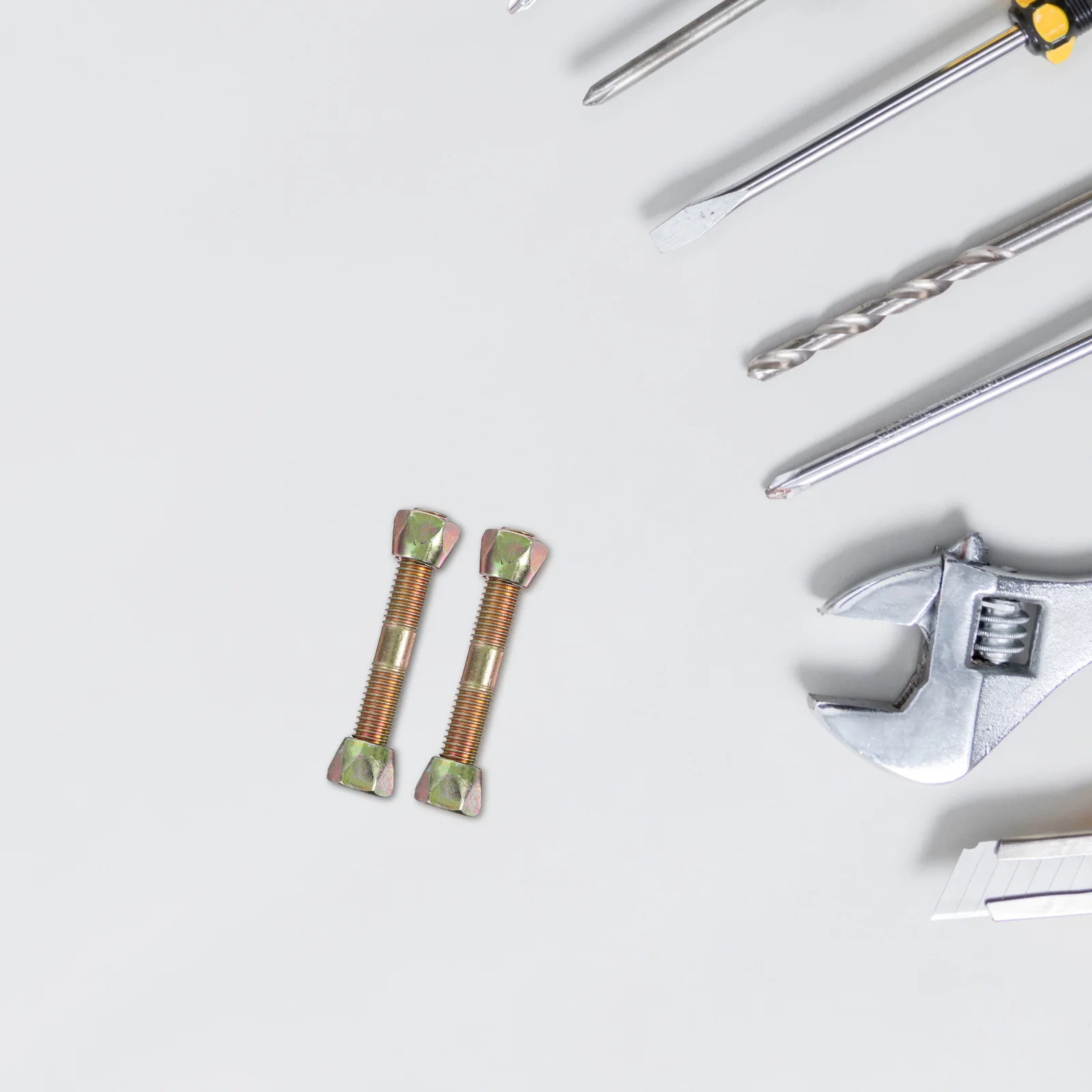 

2Pcs Heavy Duty Spring Screws Cradle Chair Fittings for Hanging Baskets Easy Install Portable Design Elegant Finish