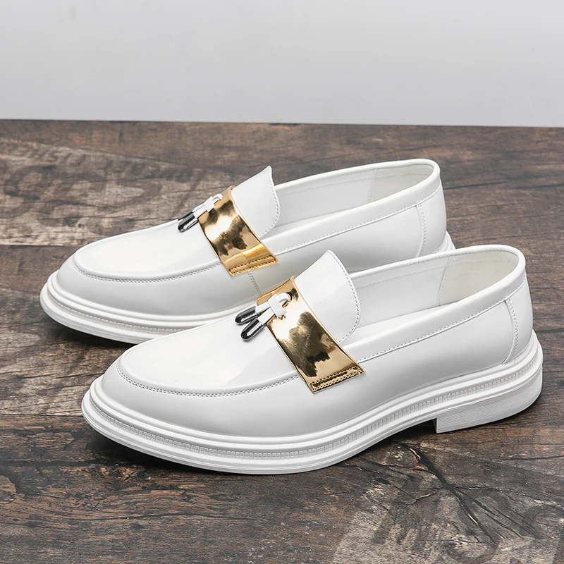 White Thick Bottom Wear-resistant Small Tassel Loafers Shoes Men Designer Shoes Man Luxury Brand Casual Shoes for Men Moccasin