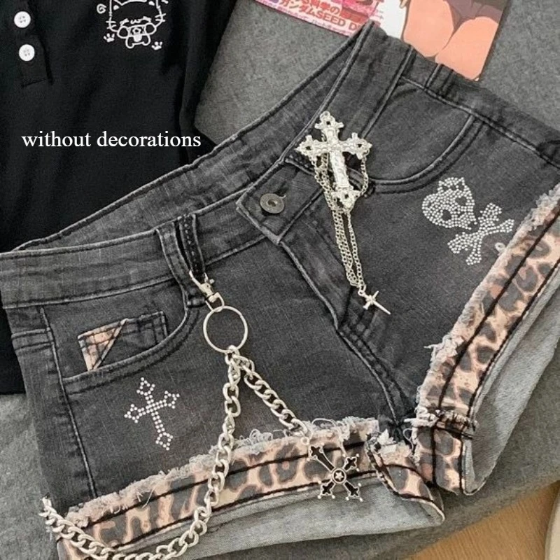 

HOUZHOU Y2k Vintage Gothic Denim Shorts Women Sexy Punk Leopard Print Patchwork Shorts Grunge Spicy Girl Low Waist Short Jeans