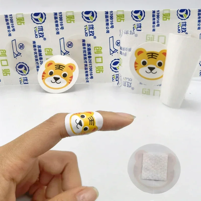 50Pcs Wound Round Patches Cute Water Resistant Bandage Self-adhesive Plaster Dressing Healing Band Aid Bandaids for Children