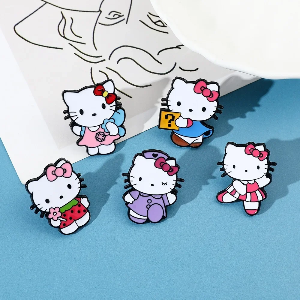 Брошь Sanrio, ювелирные изделия, аниме фигурки Hello Kitty Kuromi, милый металлический значок, кошка, сплав, искусственная бриллиант