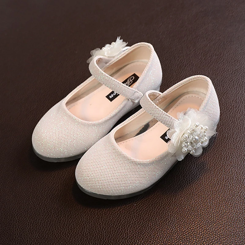 Girls Leather Shoes Children Shoes Sweet Pearl Flower Kids Princess Sandals Soft Sole Girl Shoes for Dance Party Birthday