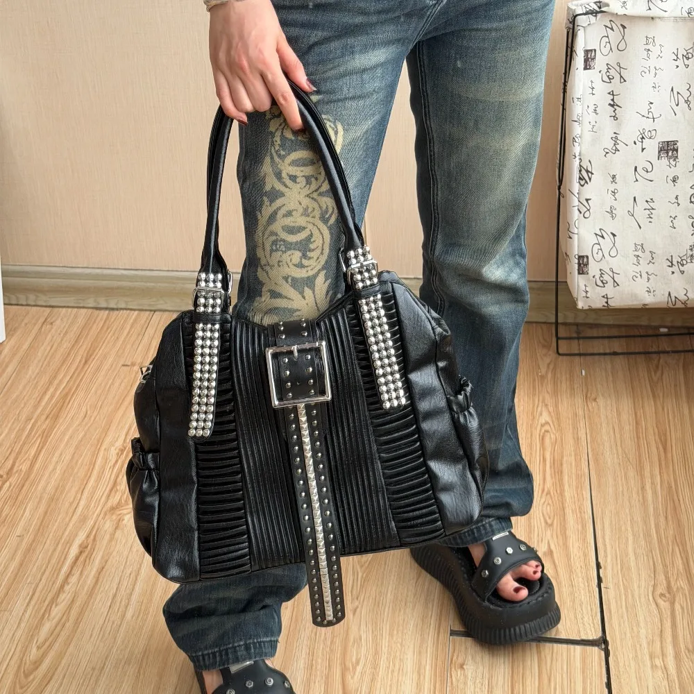 Original Subculture Punk Black Rivet Tote Bag Unique Commuter Bag Large Capacity Shoulder Bag