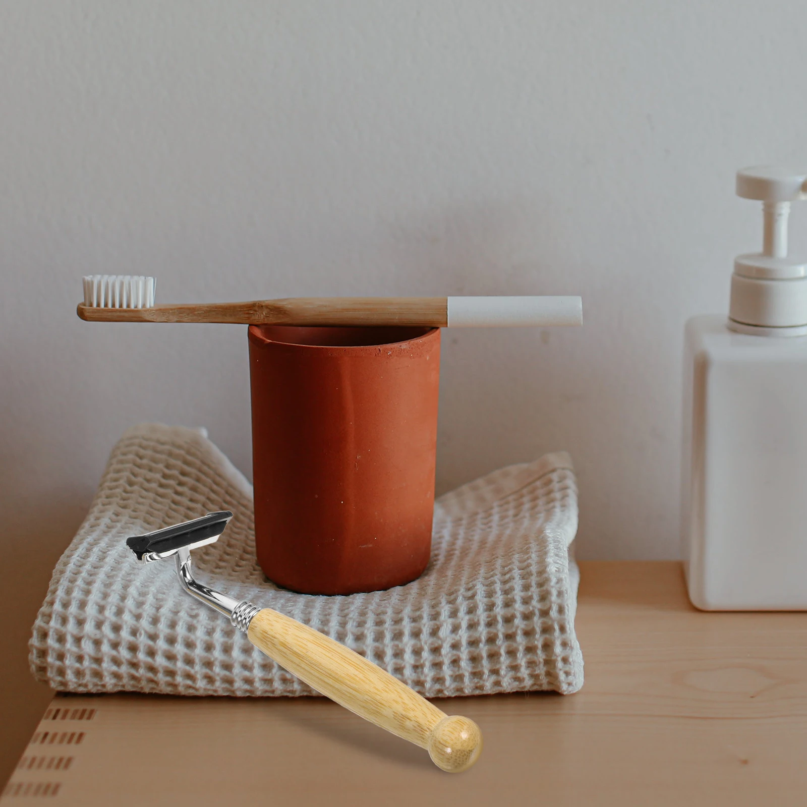 4 قطعة مقبض الخيزران الحلاقة الحلاقة دليل الفولاذ المقاوم للصدأ اللحية المقص إغلاق الحلاقة السلس لا تهيج ماكينة حلاقة يدوية