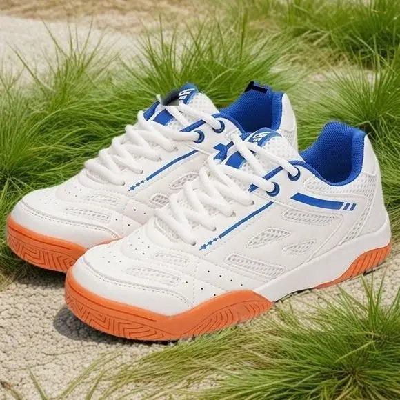 2025 New Casual Breathable Sneakers Korean Thick Bottom Men's Women's Lightweight Running Shoes Outdoor Walking Shoes