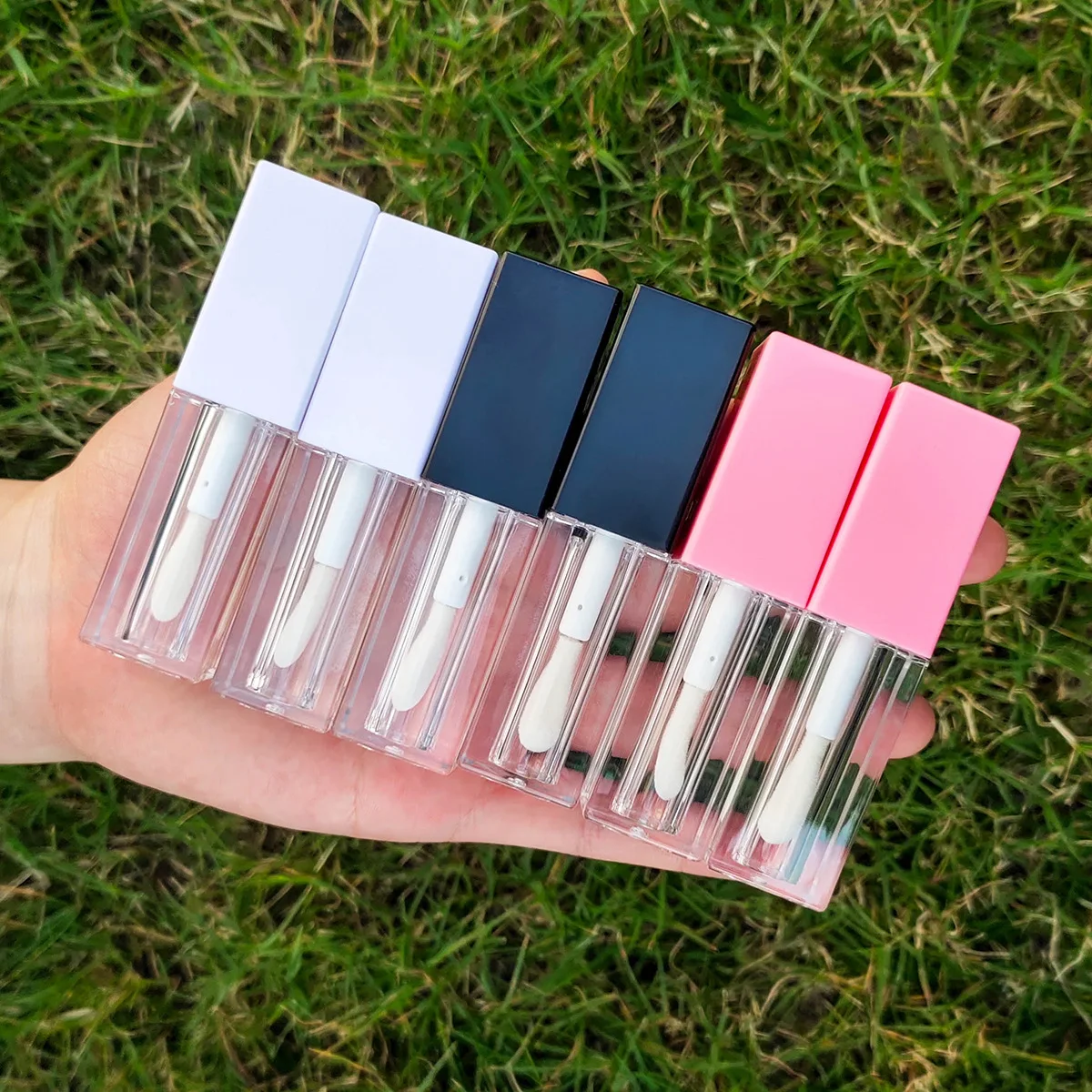 

Wholesale Lip Gloss Tubes Private Label Square Clear 6ml Empty Lip Oil Tube Cosmetic Bottle Packaging Big Brush Applicator