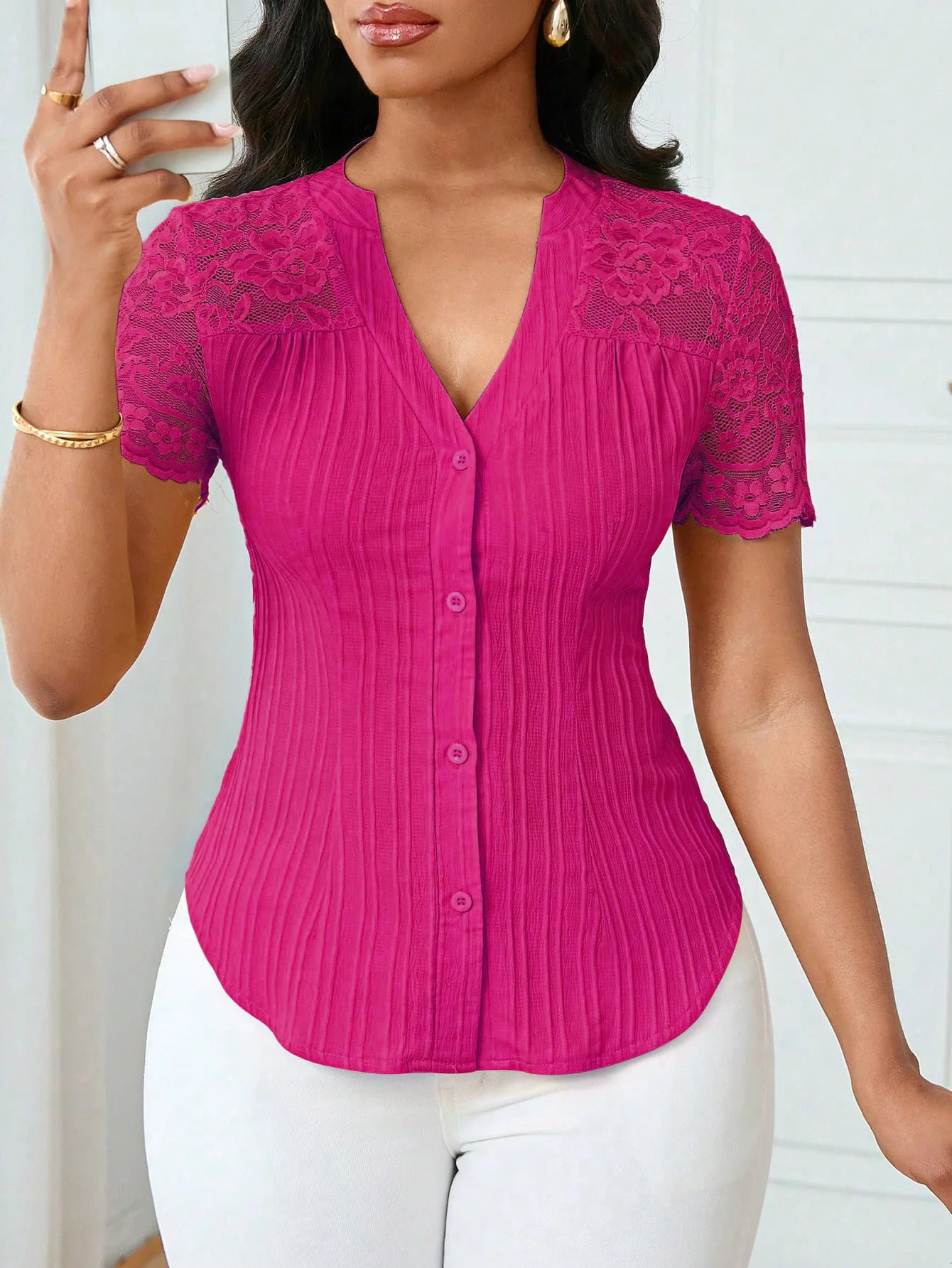 

Ladies Lace Splicing Design Shirt Tops Women’s V-neck Lace Blouse Short Sleeve Hollow Splicing Top Slim Fit Shirt for Work Party