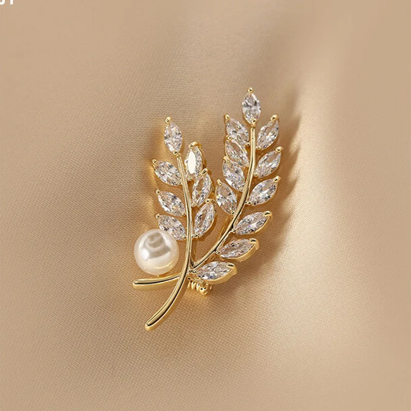 Wheat ear brooch, women's high-end sense, high-end luxury temperament, chest flower brooch accessories