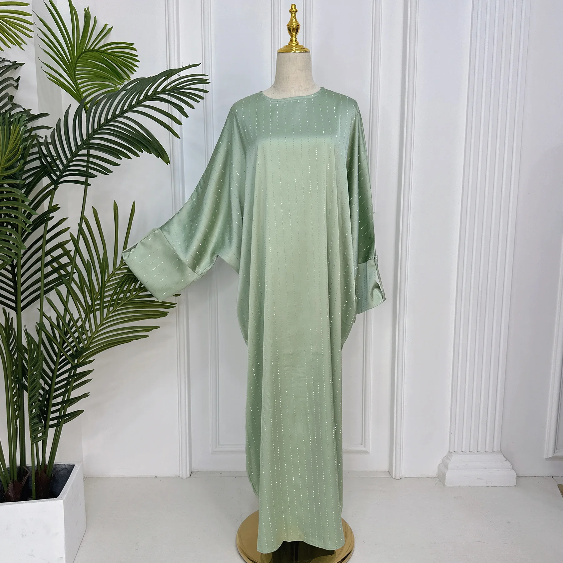 

Ramadan Eid Djellaba Diamonds Abayas Dresses for Women Muslim Abaya Dubai Kaftan Turkey Islam Jalabiya Loose Caftan Clothing New