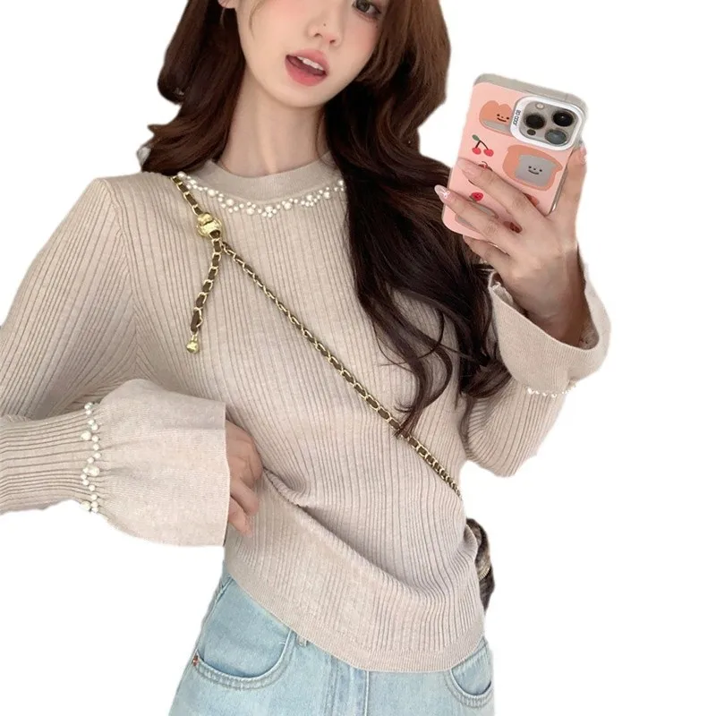 Autumn Winter Pearl Knitted Sweater Women's Slim Fit Long Sleeve round Neck Elegant Atmosphere Feeling Bell Sleeve T-Shirt view 5