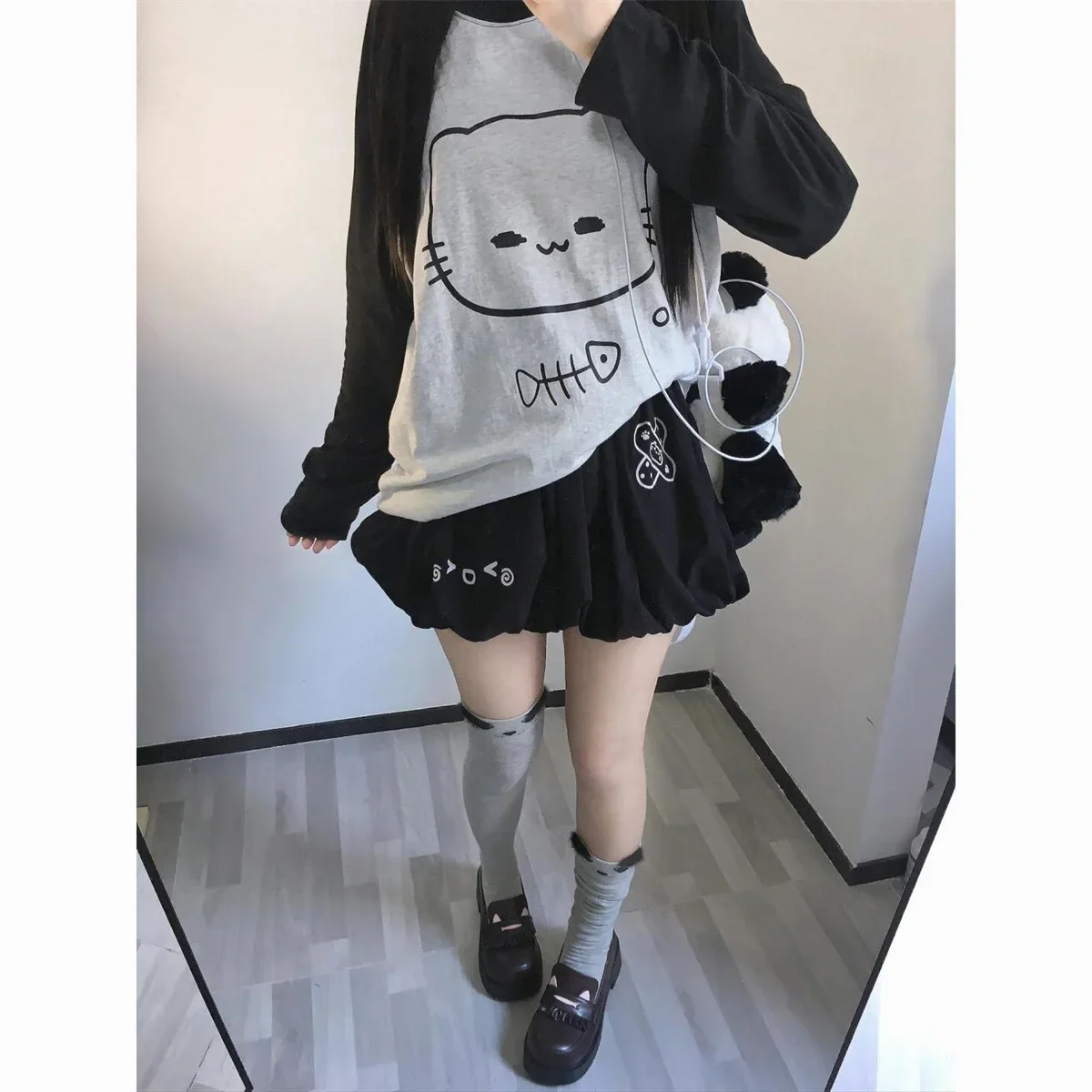 Japanese White Sweet T-shirt Kawaii Cartoon Seal Printed Tshirts Preppy Cute Casual Tees Fashion Harajuku Girls Fashion Y2k Tops
