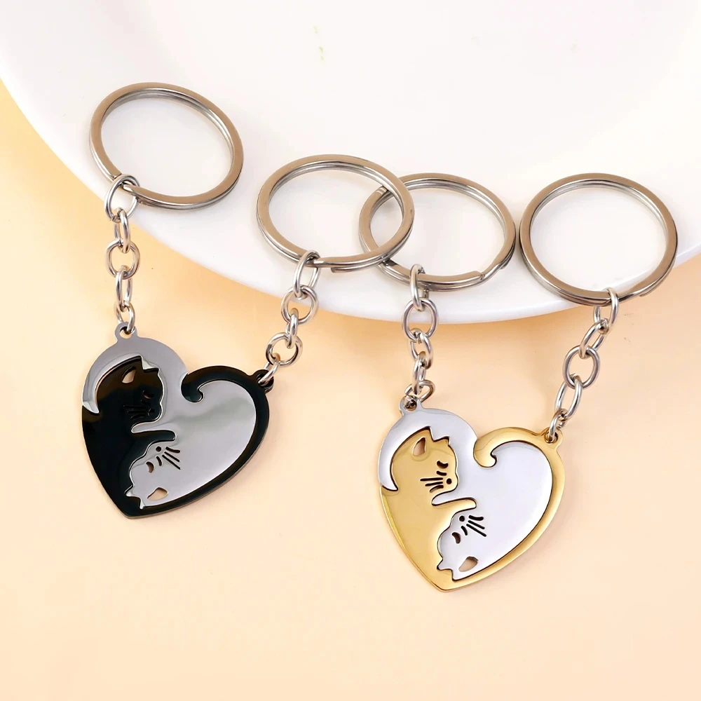 Cute Hug Cat Keychain Creative Patchwork Heart Round Keyring Couple Lovers Key Chains Bag Pendant Car Keyholder Accessories Gift