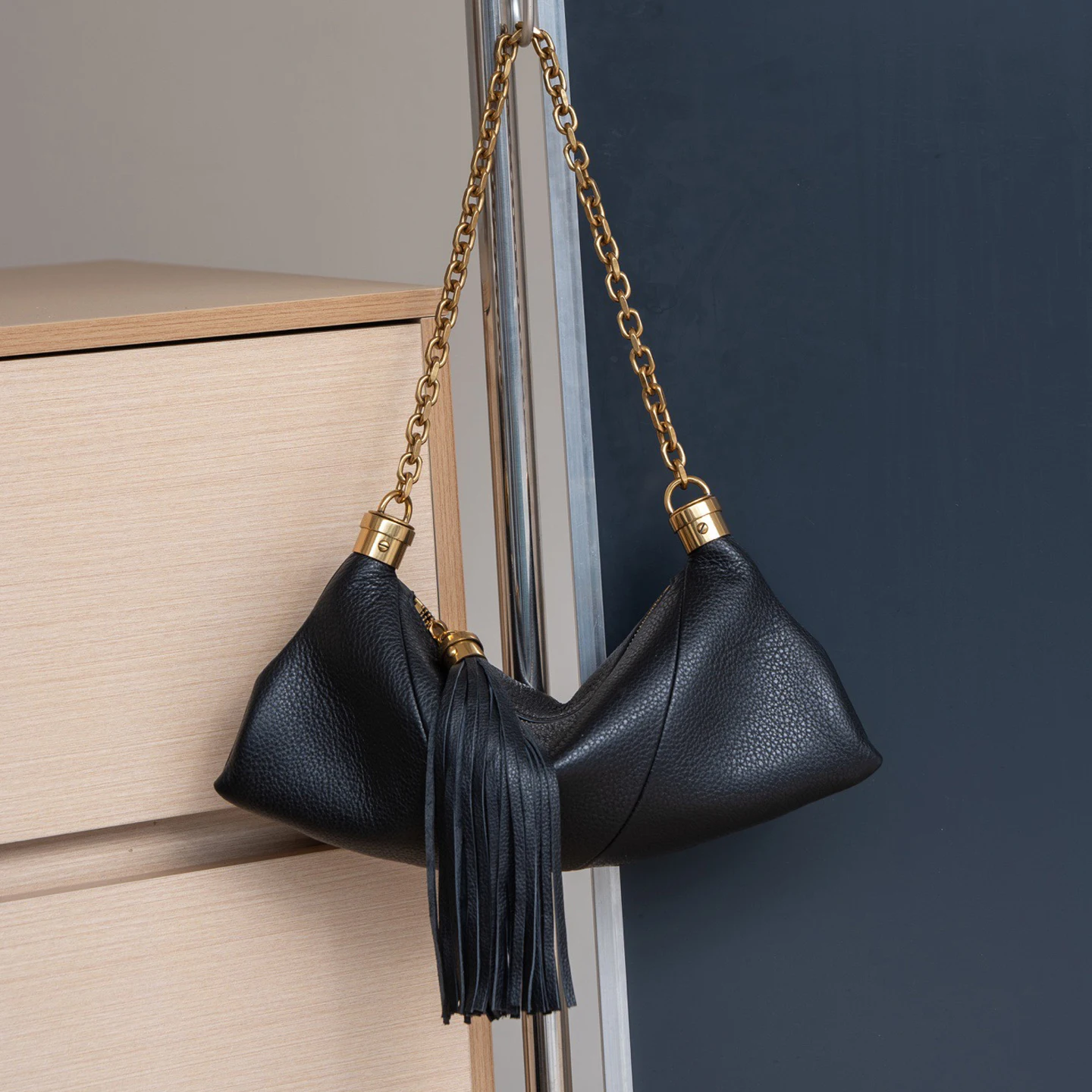 

Genuine Leather Shoulder Bag Niche Design Tassel Chain Underarm Bag Women's Bag Crossbody Bag Fashion Soft Top-Grain Cowhide